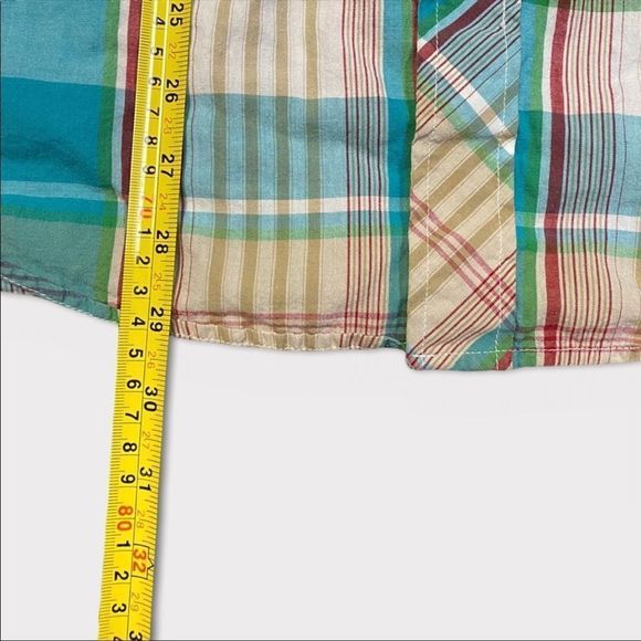 Lng WOVENS | Men’s Plaid Button Down Shirt - Picture 6 of 8